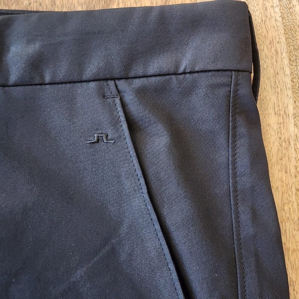 J.Lindeberg Somle Shorts Mens 40 Black Chino Golf Casual 12 Inseam - Picture 2 of 14